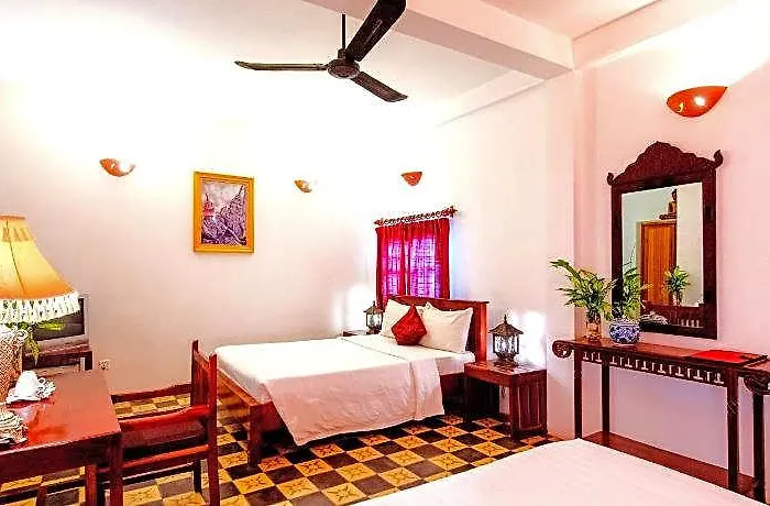 Hotel Wat Damnak Siem Reap